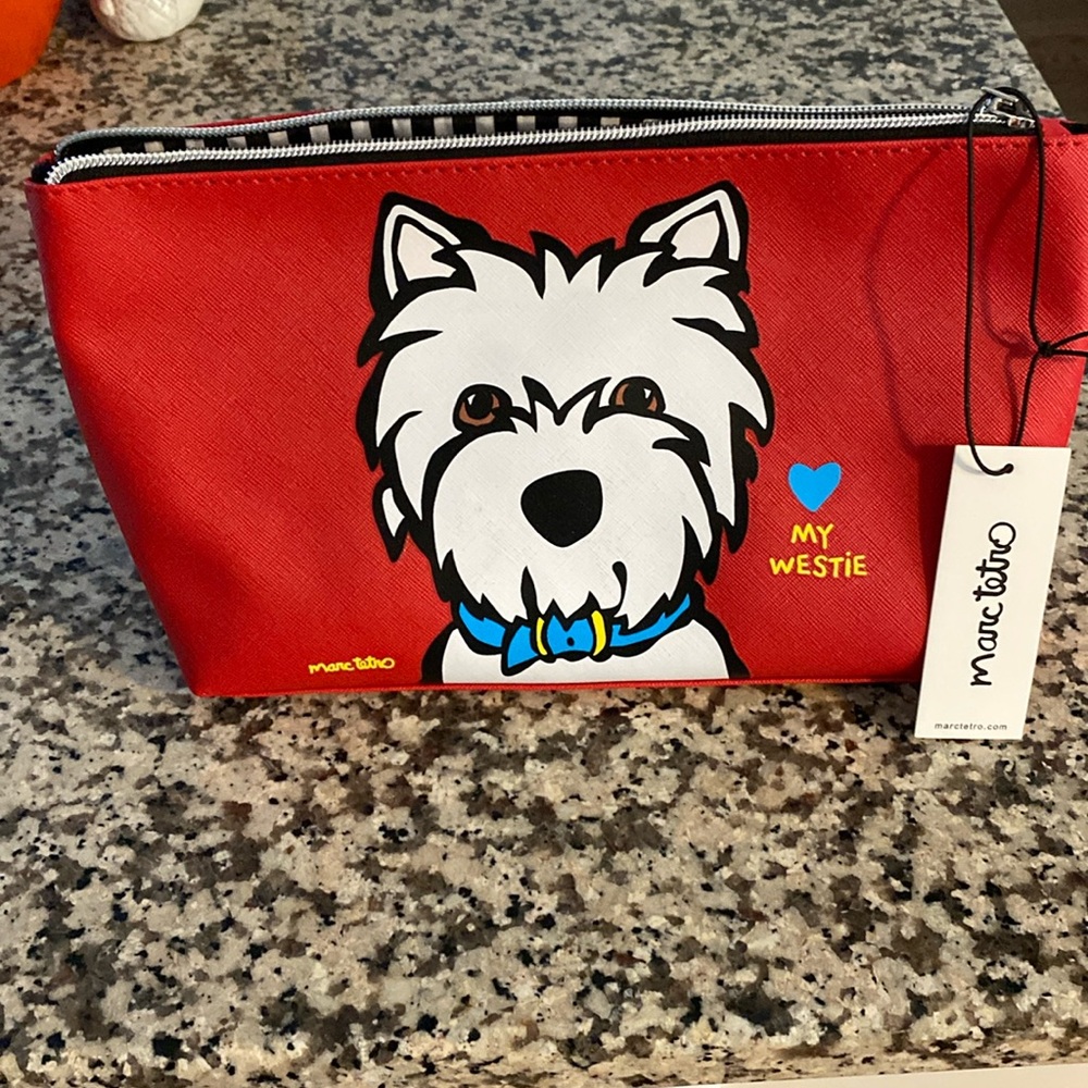 Marc Tetro Westie makes up bag